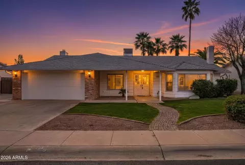 4323 E Ahwatukee Dr, Phoenix, AZ 85044