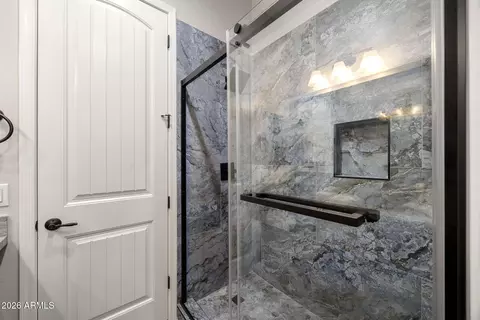 Bath - 9065 E Leonora St, Mesa, AZ 85207 photo 4 of 5