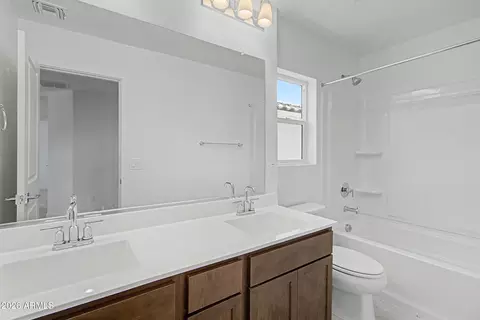 Bath - 648 S Del Rancho Cir, Mesa, AZ 85208 photo 5 of 5