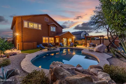2340 W Bramble Berry Ln, Phoenix, AZ 85085