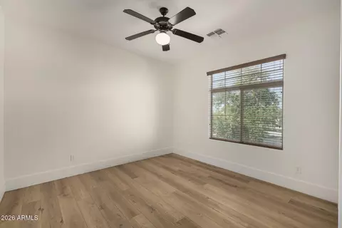 Bedroom - 1515 E Apollo Rd, Phoenix, AZ 85042 photo 2 of 4