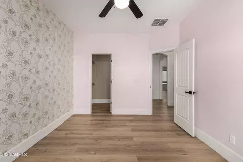 Bedroom - 1515 E Apollo Rd, Phoenix, AZ 85042 photo 4 of 4