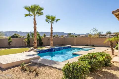 Exterior - 1515 E Apollo Rd, Phoenix, AZ 85042 photo 2 of 12