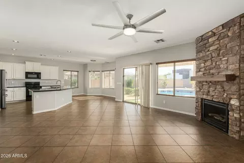 Living - 1515 E Apollo Rd, Phoenix, AZ 85042 photo 2 of 9