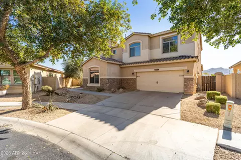 Exterior - 1515 E Apollo Rd, Phoenix, AZ 85042 photo 7 of 12