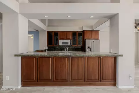 Kitchen - 1916 E Primrose Path, Phoenix, AZ 85086 photo 1 of 5