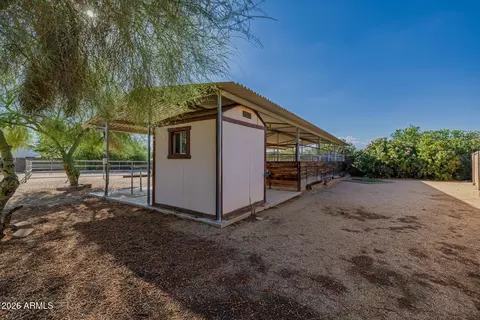 Exterior - 1916 E Primrose Path, Phoenix, AZ 85086 photo 10 of 16