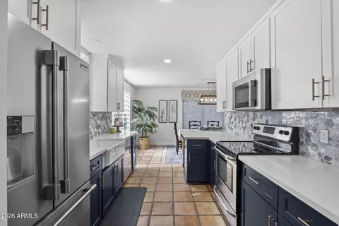 6159 E Indian School Rd #108, Scottsdale, AZ 85251