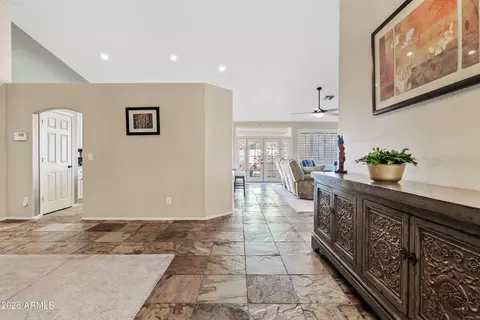 550 S Oak St, Gilbert, AZ 85233 photo 4