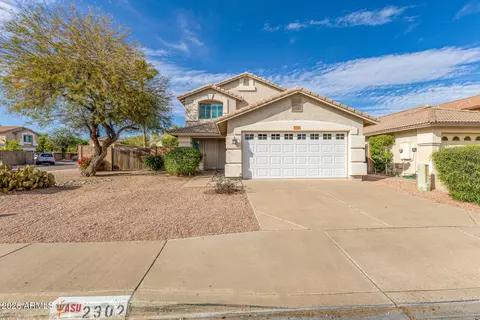 2302 E Paraiso Dr, Phoenix, AZ 85024