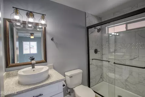Bath - 97 Mulligan Rd, Eagar, AZ 85925 photo 2 of 2