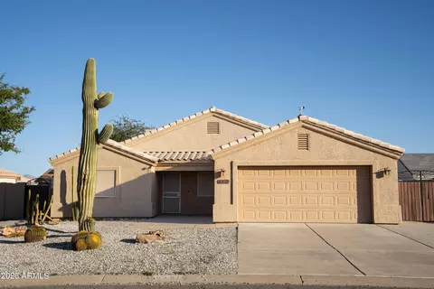 8431 W Altos Dr, Arizona City, AZ 85123