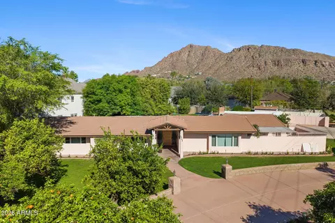 5944 E Calle Del Norte --, Phoenix, AZ 85018