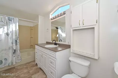 8301 N 103 Ave #203, Peoria, AZ 85345