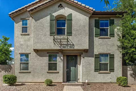 468 N Ranger Trl, Gilbert, AZ 85234