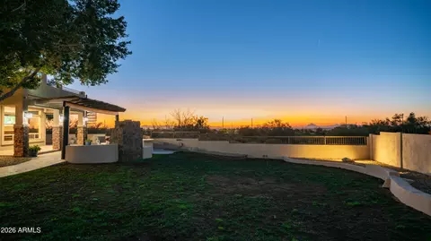 Exterior - 6910 E Saddleback Cir, Mesa, AZ 85207 photo 9 of 12
