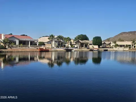 5335 W Rose Garden Ln, Glendale, AZ 85308