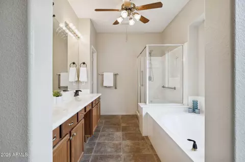 Bath - 944 S Porter St, Gilbert, AZ 85296 photo 1 of 7