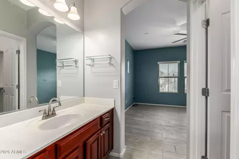 Bath - 3090 E Orchid Ln, Gilbert, AZ 85296 photo 1 of 3
