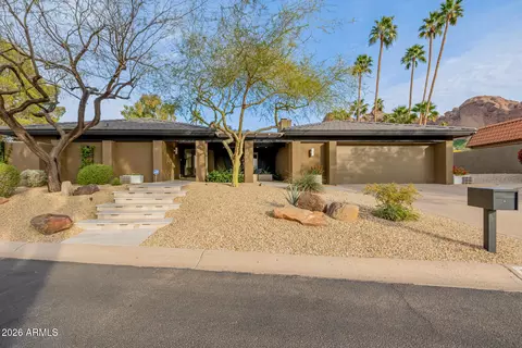 5847 N 46th St, Phoenix, AZ 85018