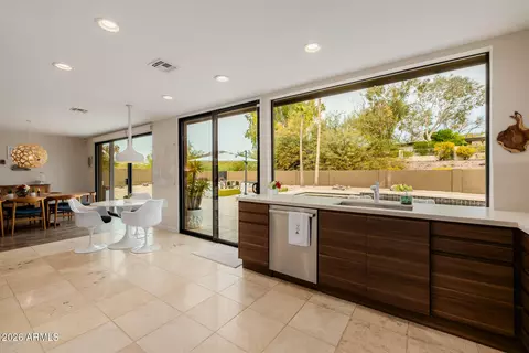 Kitchen - 5847 N 46th St, Phoenix, AZ 85018 photo 4 of 6