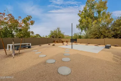 Exterior - 5847 N 46th St, Phoenix, AZ 85018 photo 12 of 18