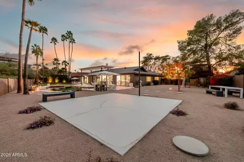 Exterior - 5847 N 46th St, Phoenix, AZ 85018 photo 15 of 18