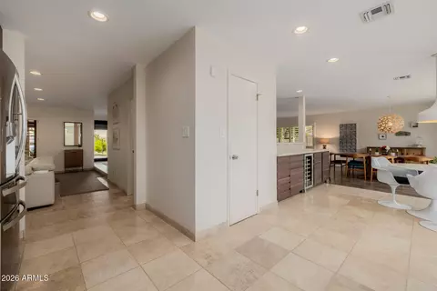 Entry Way - 5847 N 46th St, Phoenix, AZ 85018 photo 2 of 2
