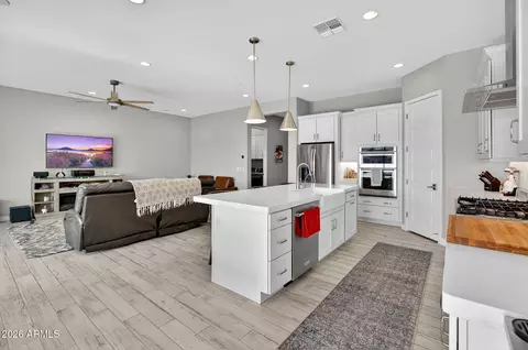 Kitchen - 5721 E Scarlet St, Mesa, AZ 85215 photo 3 of 3