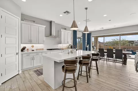 5721 E Scarlet St, Mesa, AZ 85215