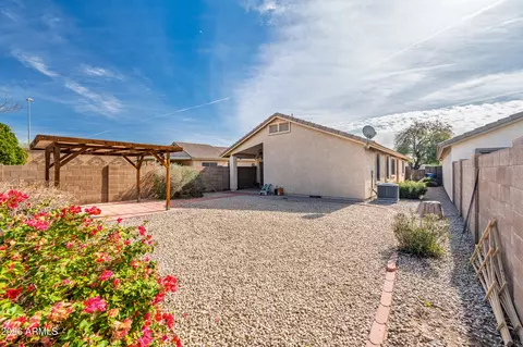 Exterior - 8738 E Natal Cir, Mesa, AZ 85209 photo 7 of 8