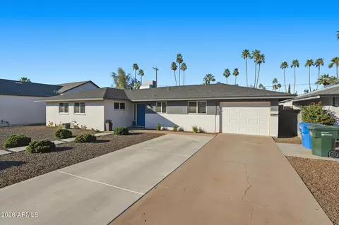 Exterior - 3014 E Whitton Ave, Phoenix, AZ 85016 photo 3 of 11
