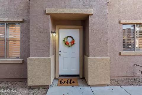 7527 S 13th Pl, Phoenix, AZ 85042