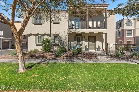 2641 S Bahama Dr S, Gilbert, AZ 85295