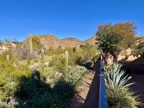 2630 W Sat Nam Way, Phoenix, AZ 85086
