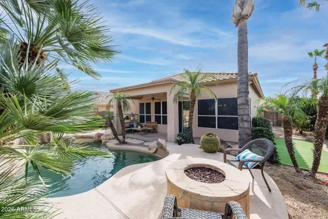 7452 W Los Gatos Dr, Glendale, AZ 85310