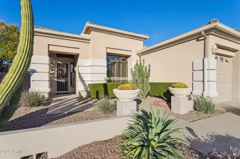 Exterior - 4806 Estevan Rd, Phoenix, AZ 85054 photo 2 of 7