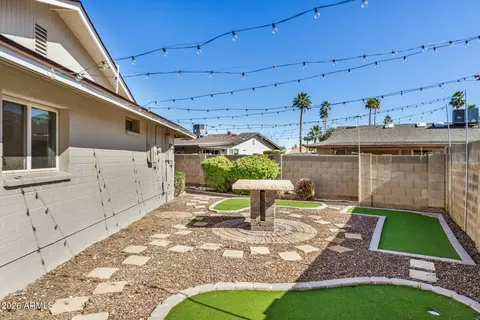 6815 S Juniper St, Tempe, AZ 85283 photo 4