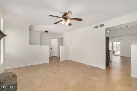 6815 S Juniper St, Tempe, AZ 85283 photo 8