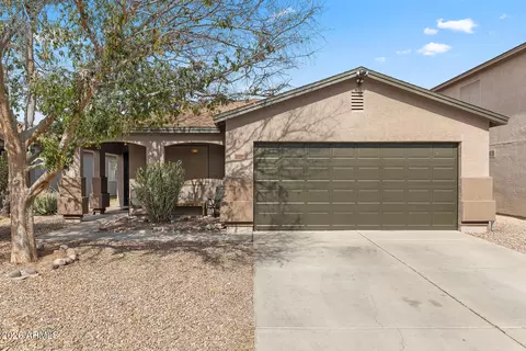 1018 E Cowboy Cove Trl, San Tan Valley, AZ 85143