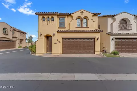3345 E Pinchot Ave #12, Phoenix, AZ 85018