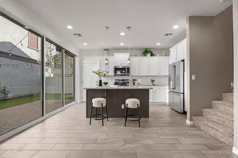 Kitchen - 2635 S 107th St, Mesa, AZ 85209 photo 1 of 7