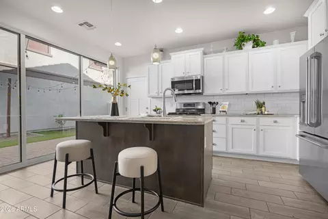 Kitchen - 2635 S 107th St, Mesa, AZ 85209 photo 7 of 7