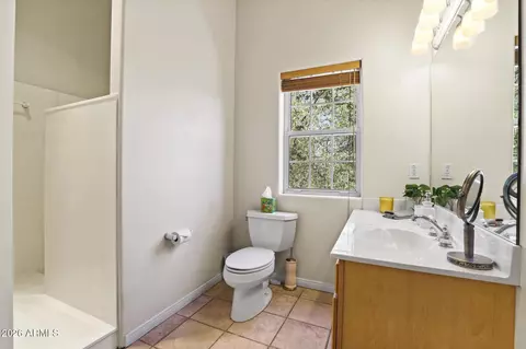 Bath - 864 E Highline Dr, Payson, AZ 85541 photo 6 of 7