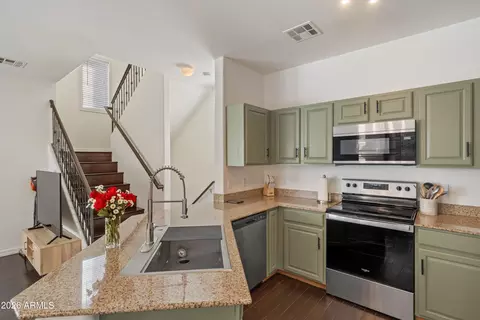 Kitchen - 4310 E Jasper Dr, Gilbert, AZ 85296 photo 3 of 3