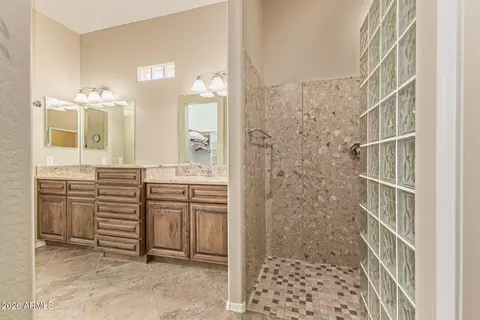 Bath - 11227 E Onza Ave, Mesa, AZ 85212 photo 3 of 4
