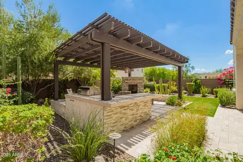 Exterior - 3251 E Bryce Ln, Phoenix, AZ 85050 photo 10 of 16