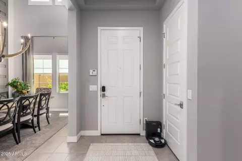 Entry Way - 3251 E Bryce Ln, Phoenix, AZ 85050 photo 1 of 5