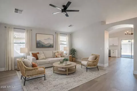 Living - 2518 W Carson Rd, Phoenix, AZ 85041 photo 1 of 4