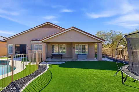 Exterior - 4304 E Sands Dr, Phoenix, AZ 85050 photo 13 of 13